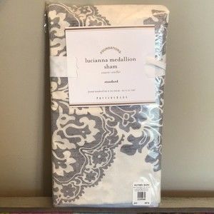 Pottery Barn Lucianna Medallion Standard Pillow Sham- 1 Sham